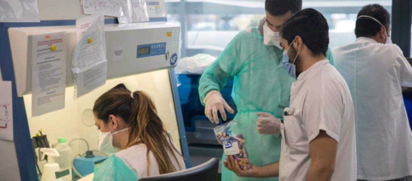 Σ. Τσιόδρας: Ανακοίνωσε την έναρξη προληπτικής θεραπευτικής αγωγής στις «ευάλωτες» ομάδες